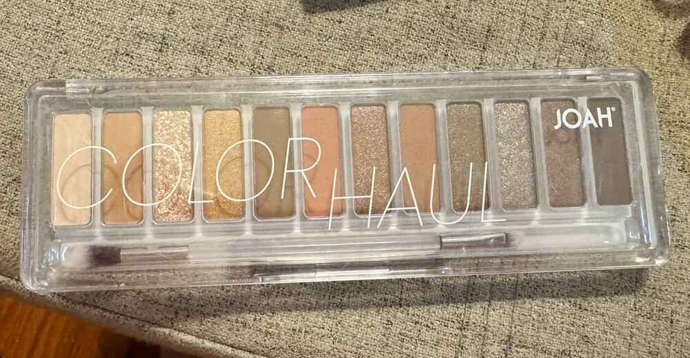 JOAH Beauty’s Smokeshow COLOR HAUL Eyeshadow Palette Sealed NEW